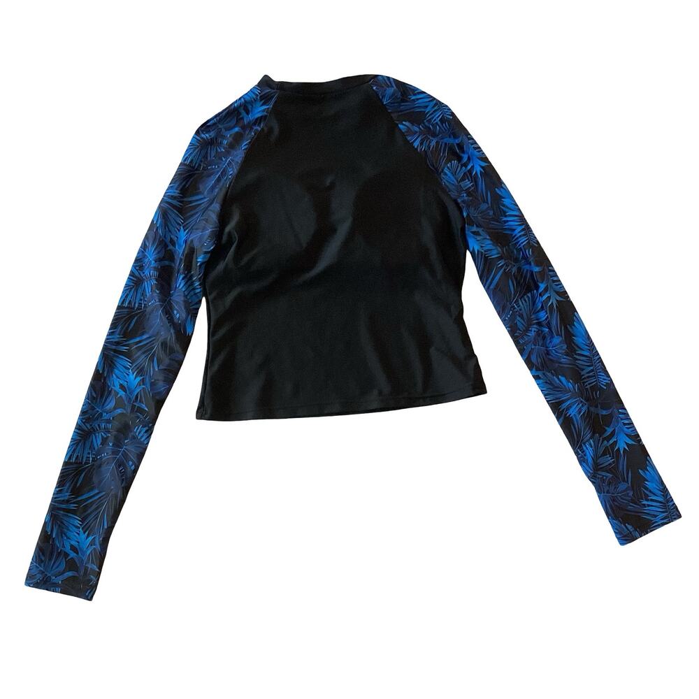 Long Sleeve Rash Guard - Picture 7 of 8